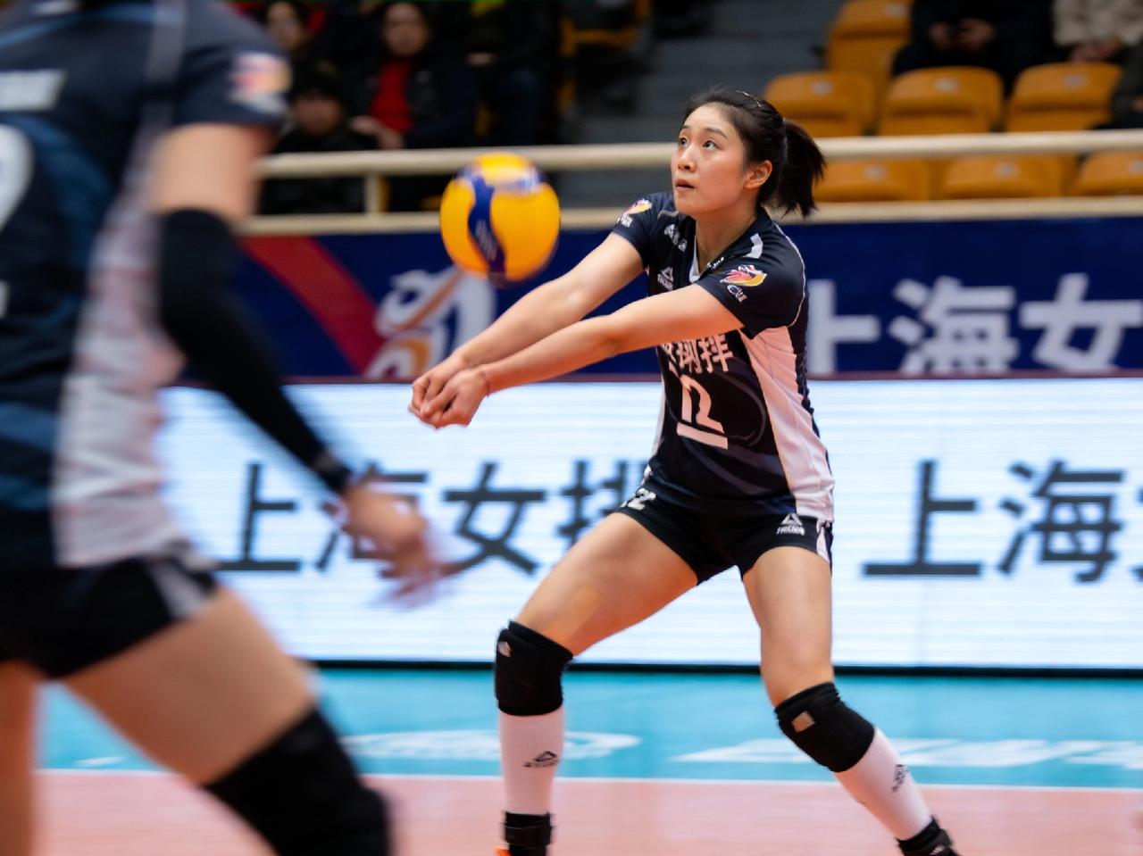 上海女排的战术体系有哪些优势上海女排战术体系优势显著，外援强攻实力突出，一锤定音