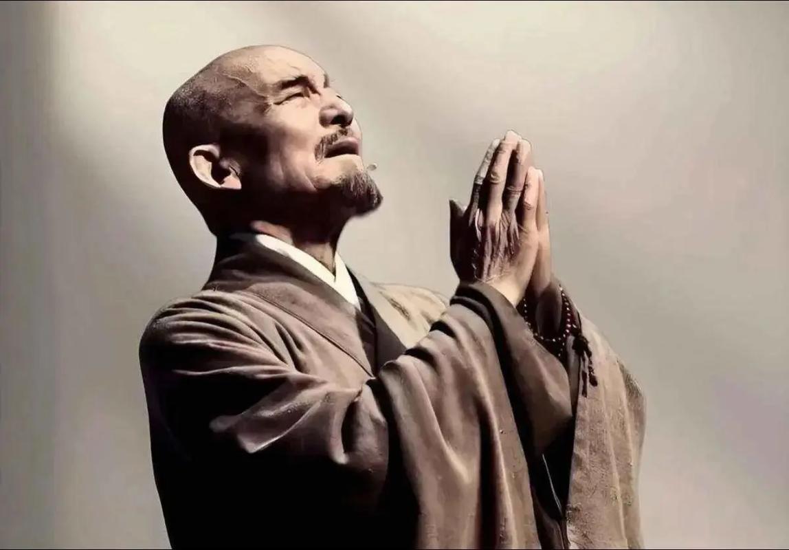 1942年，弘一法师临终前对弟子说：“我命终后勿动我体，锁门八小时，八小时后，不