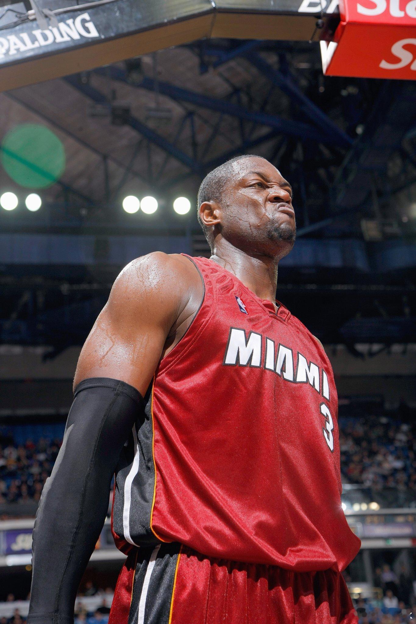 巅峰时期的闪电侠⚡️眼神充满了对赢球的渴望nba热火