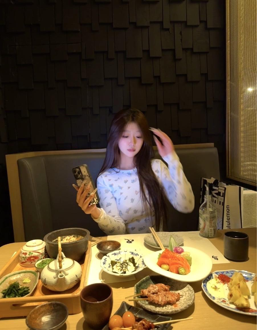 喜欢小娃娃🧸。