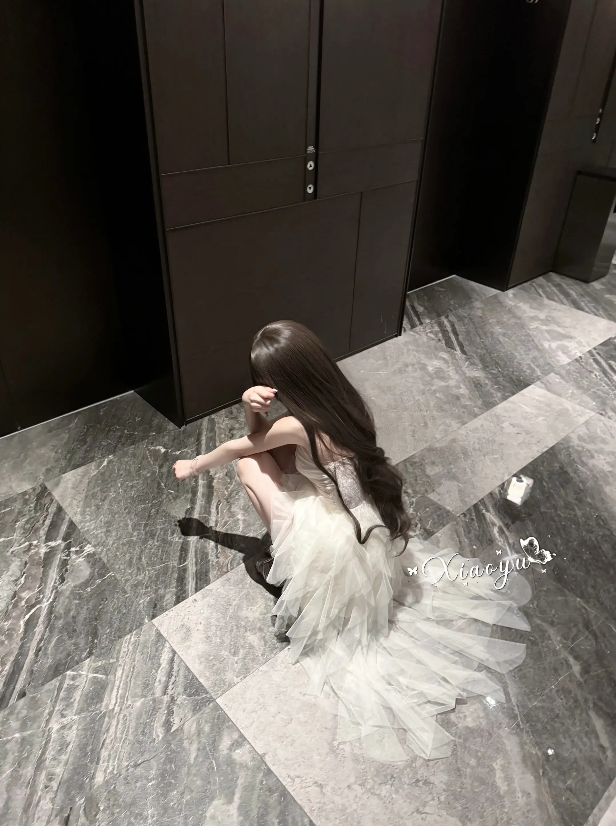 我不想再问你的过去了 你也不用承诺以后