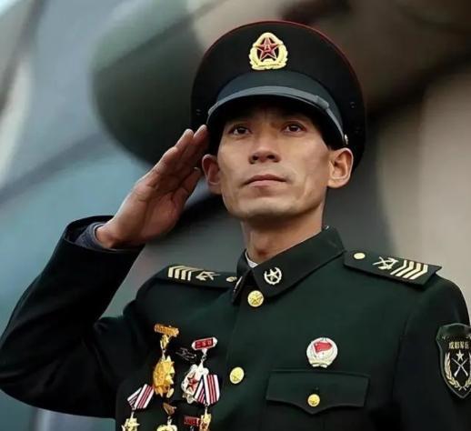 [啤酒]2000年，中国从俄罗斯进口6架军机，谁知刚飞不久就坏了4架！俄专家怎么