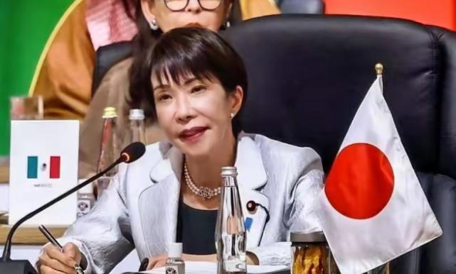 看着日本政客扎堆拜鬼、军费猛涨闹得欢，好多人都觉得他们胆子越来越大！
但圈内不少