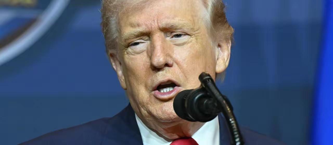 特朗普称美国代表20日抵达伊斯兰堡参加谈判。

新华社华盛顿4月19日电 美国总