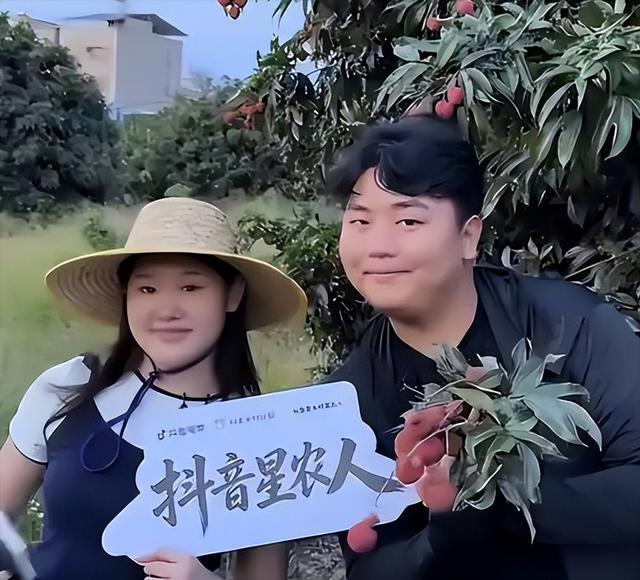 全网磕错了！全进华终于坦白，和张家齐真实关系彻底大白
 
全网疯狂磕CP、催婚刷