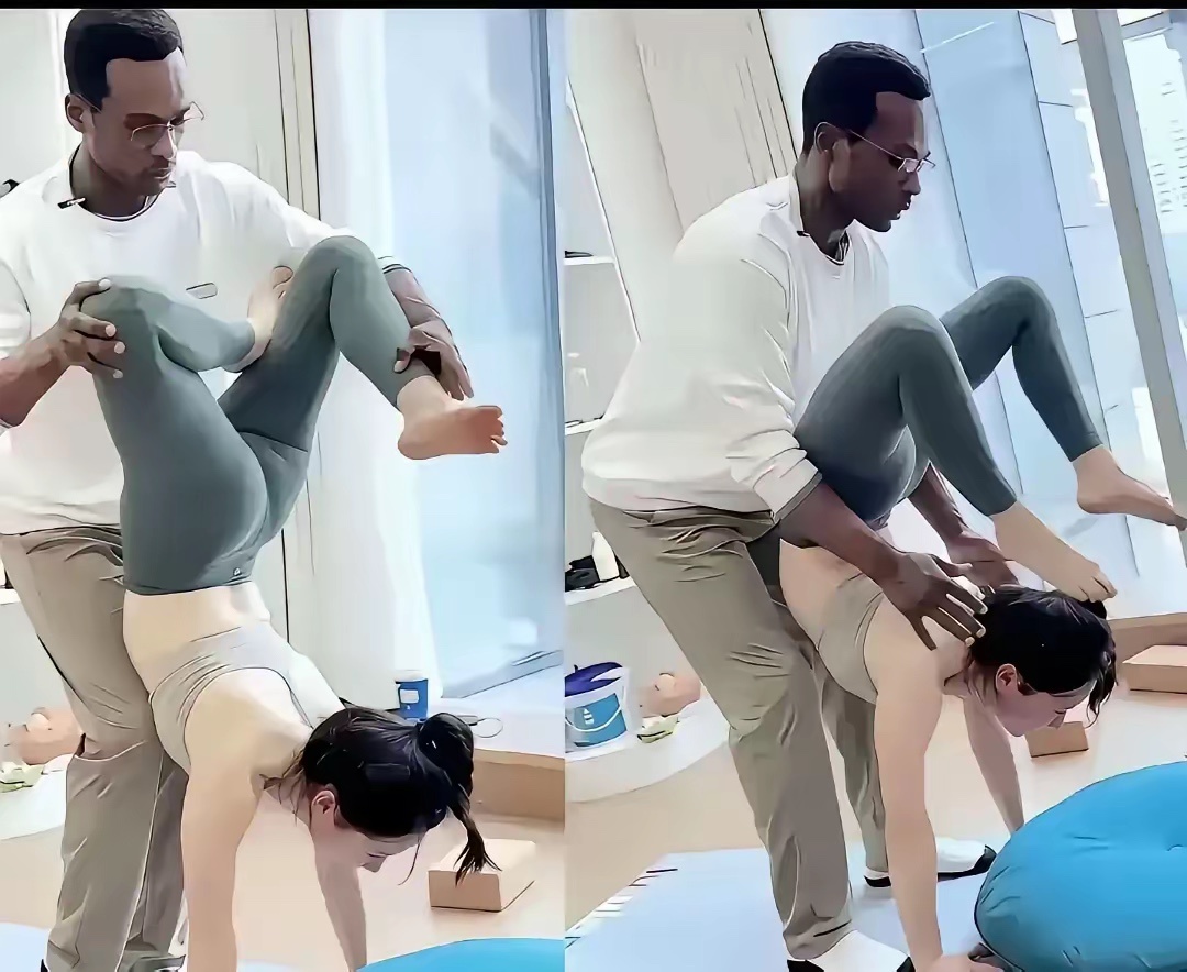 成都一家瑜伽馆请的印度男教练最近被拍，视频里他教女学员时整个人贴上去，手在腰上停