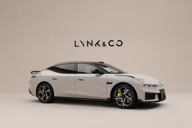 领克10这20.99万的预售价，有点小逆天，直接比小米SU7低一万，却给了真90