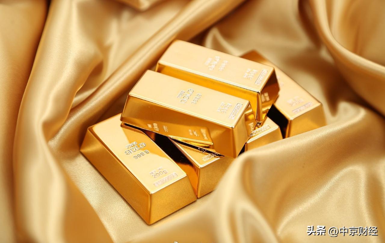 【金价创13年来最大季度跌幅】 以13年来最大季度跌幅为注脚，黄金这轮持续数年的