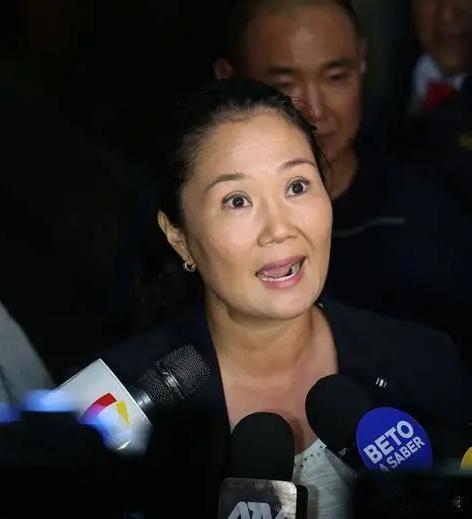 刚当选就翻脸！日裔总统精准踩点，第一把火烧向中国港口？

7月3日，藤森庆子刚戴