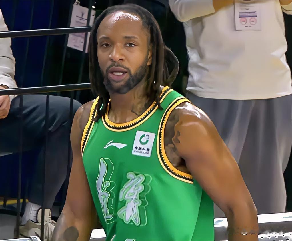 大胜浙江广厦，辽篮这球打的真争气，威尔斯，王岚嵚爆发，这位小将也功不可没。
辽篮