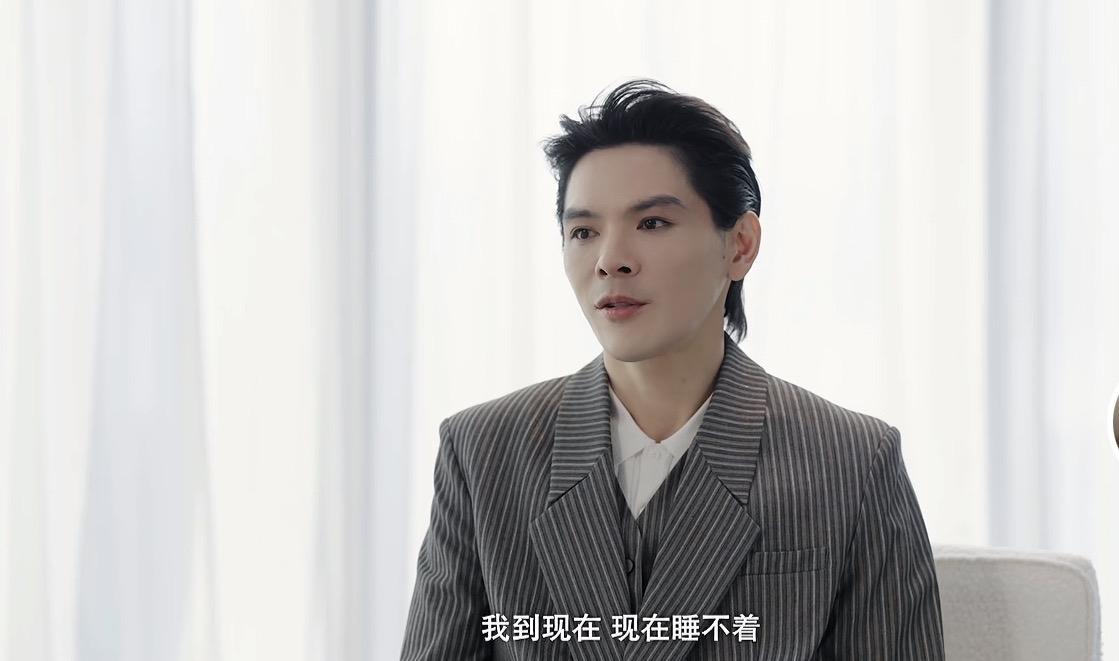 看完易立竞采访向佐，才发现我们全网都低估向佐了！误会了！

他真的是个被教育很好