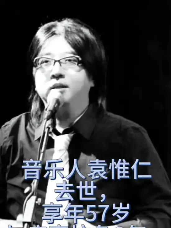 曾创作《征服》 其实我最喜欢的是《梦一场》
“你说一个人的美丽是认真
两个人能在