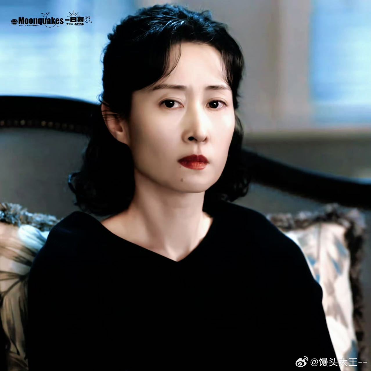 我精神状态就刘敏涛这样被刘敏涛的笑吓到了 她的笑容仿佛是掩饰着内心深处的裂痕，温