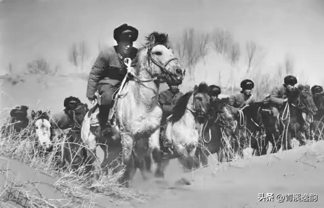 1940年，东北抗联第3支队200骑兵，夜袭日军霍龙门火车站，胜利打开敌人仓库一
