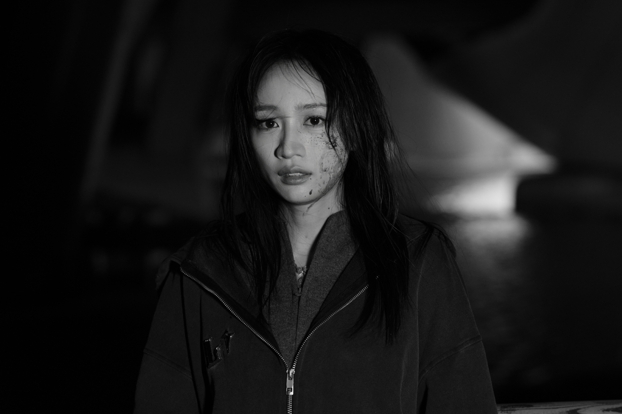 黄婷婷温柔黑月光 她演这种带反转的角色特别有说服力，不用刻意扮狠，光是收着表情站