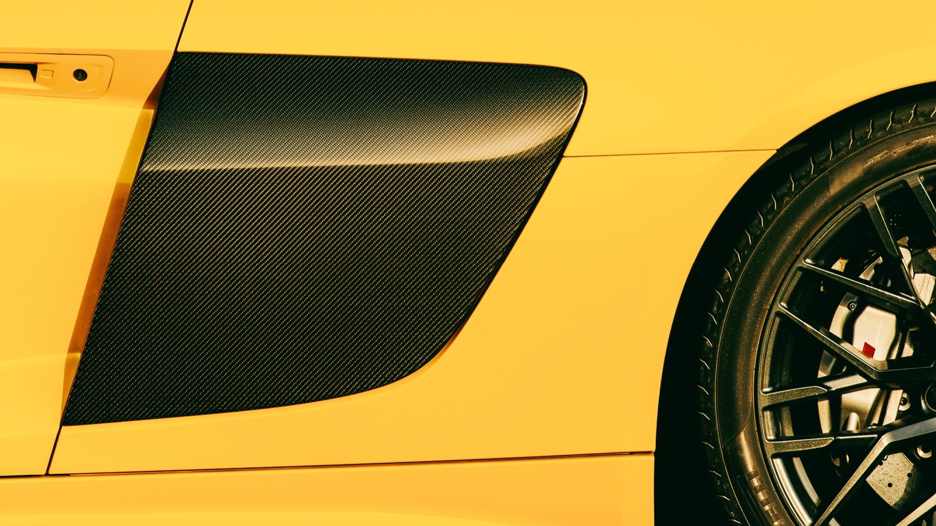 Audi R8 V10 FSI大v聊车