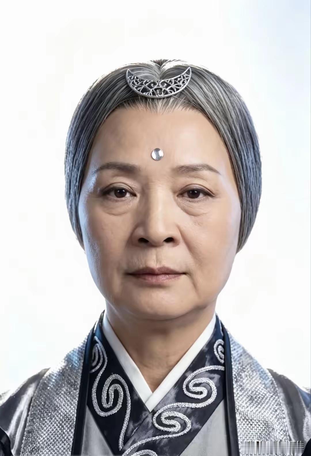 很奇怪
无论哪一版 殷素素都很赞