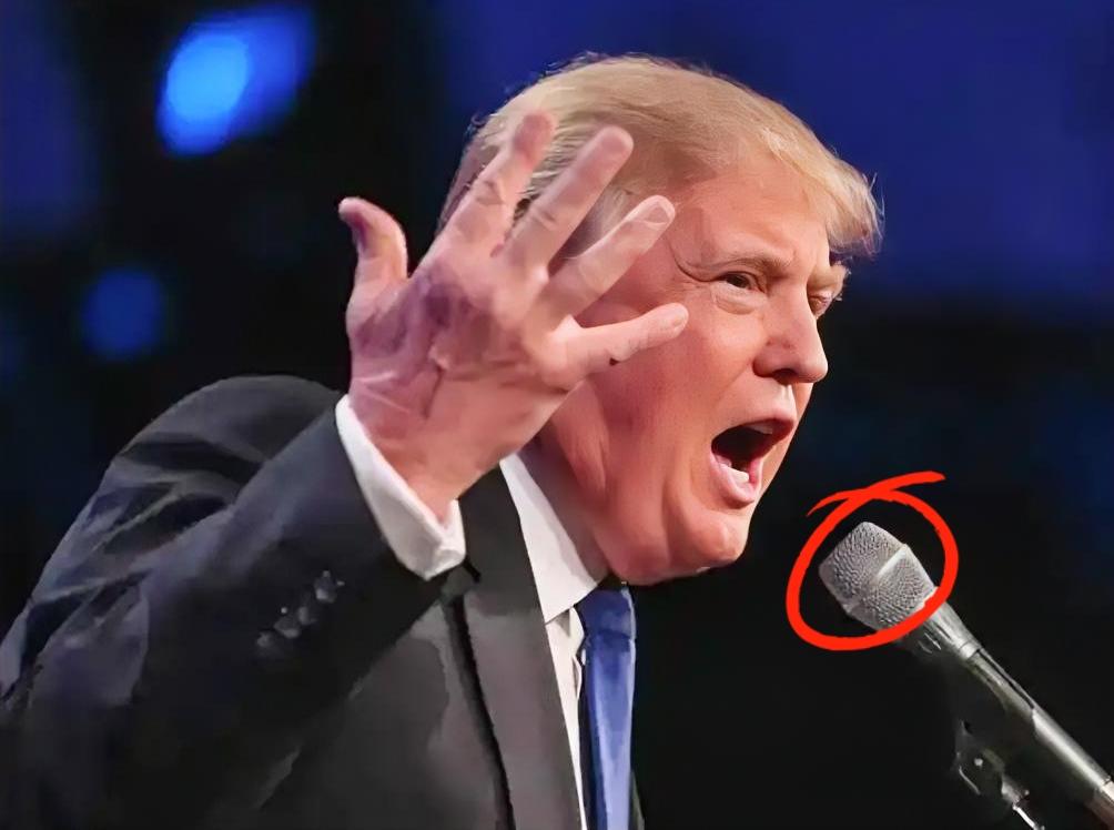 川普这一手，真把我看笑了。

大兵压境，导弹待发，全世界都在等那个“响儿”，结果