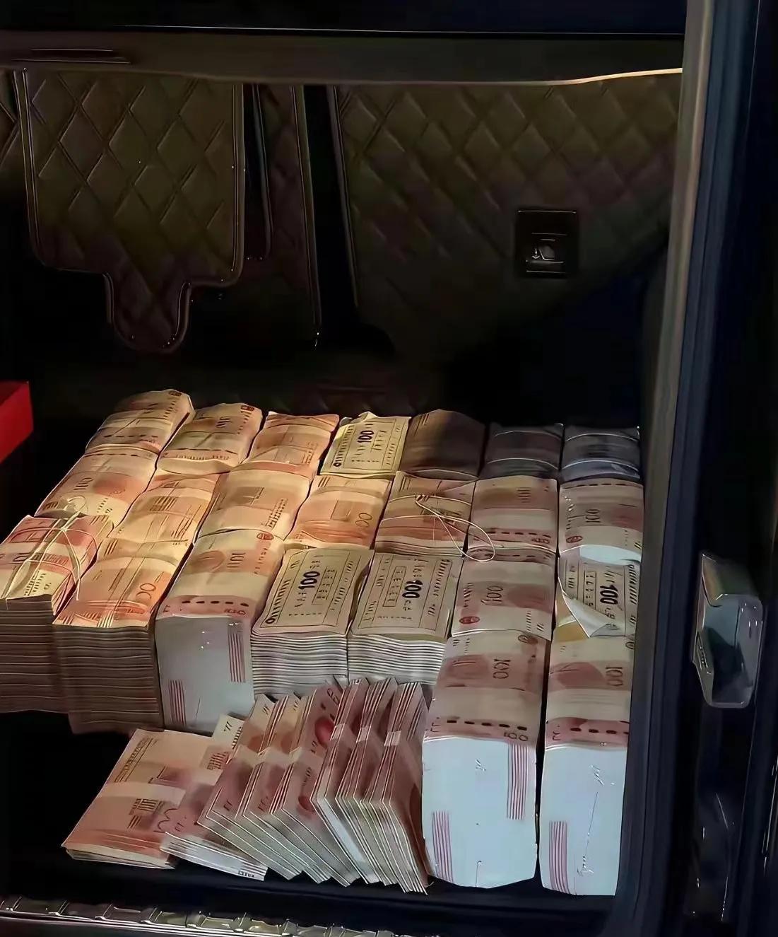 42岁攒下的全部积蓄，够后半辈子用了吗？
你怎么看？