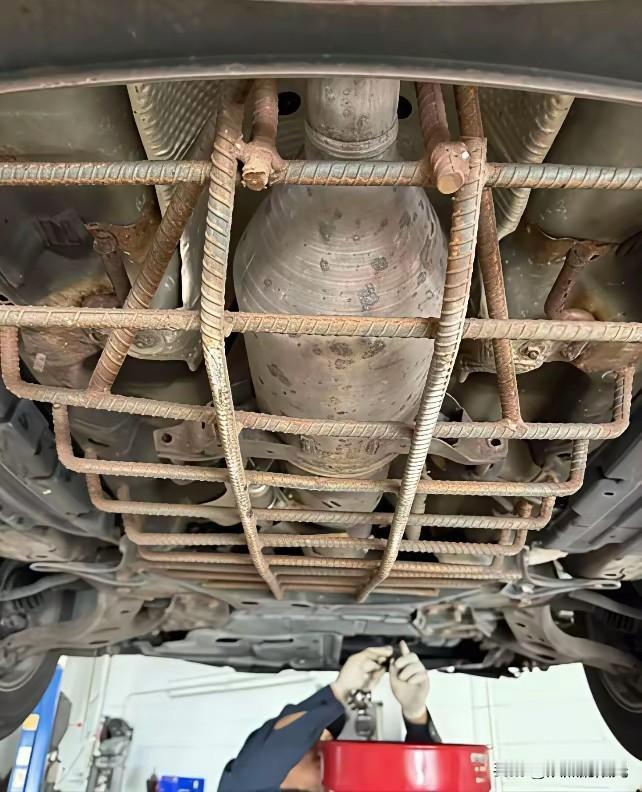 这下谁也偷不走三元催化了