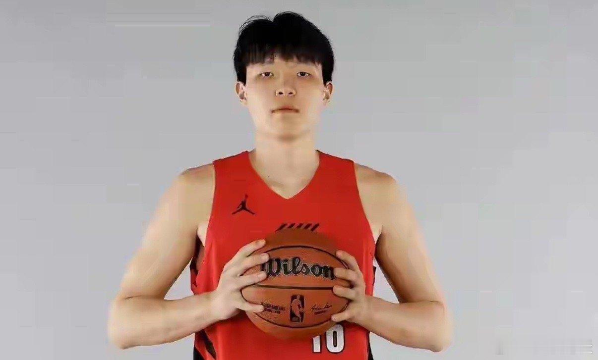 够花吗？杨瀚森首年442万美元，实际到手仅为合同薪资一半左右：要扣除35%左右的