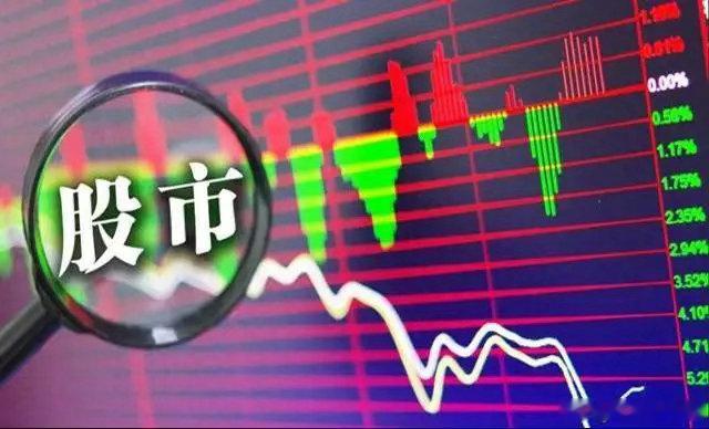 药明康德之前那个两只小馒头买了一个亿的都减仓了，医药涨疯了死活不涨你要是炒逻辑，