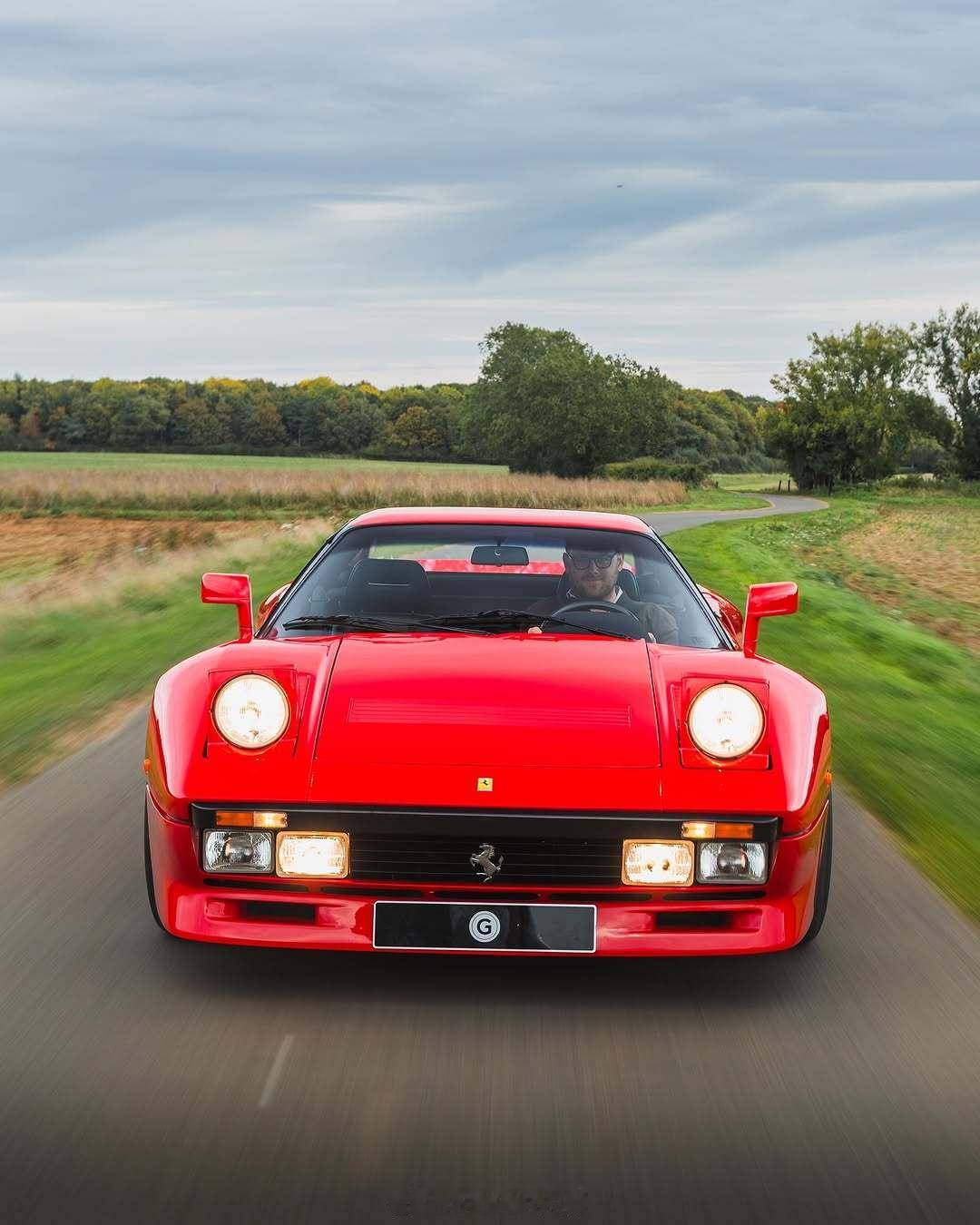 ClassicCars Ferrari 288GTO ​​​