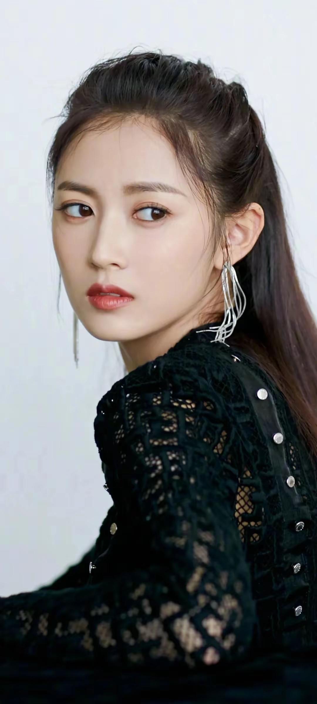 陈玉琪近两年也有结婚的打算，她与男友的感情稳定，也到了筹办婚礼的阶段。如今的她没