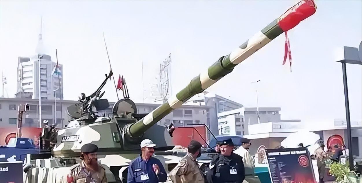 120亿横扫中国王牌装备！沙特助力巴基斯坦采购，美国被提出局..
 
近期巴基斯