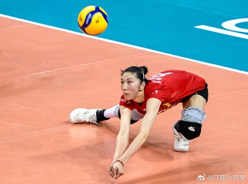 中国女排2026年首批集训名单2日正式出炉，球队的目标是夺取亚锦赛冠军，从而取得