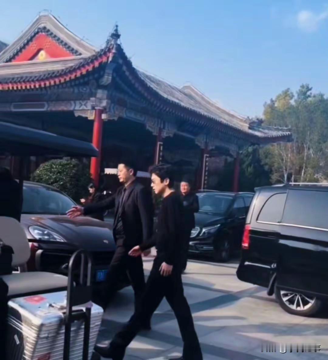 感谢你的分享！我已经了解到你希望的内容定位和表达框架。以下是根据所设定的要求输出