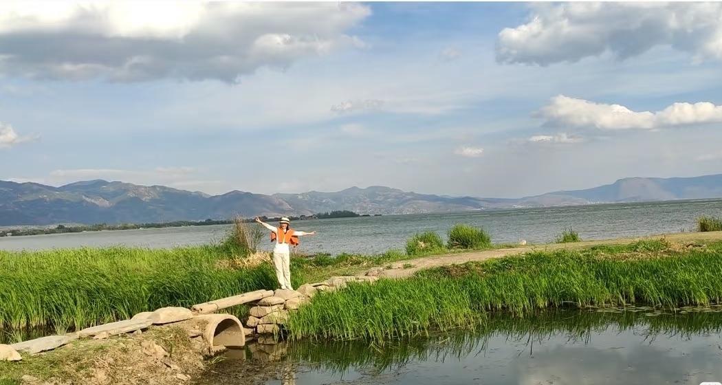 这是 海西生态廊道  拍的！

你更喜欢住海西的平原古镇（扣1⃣），还是海东的陡