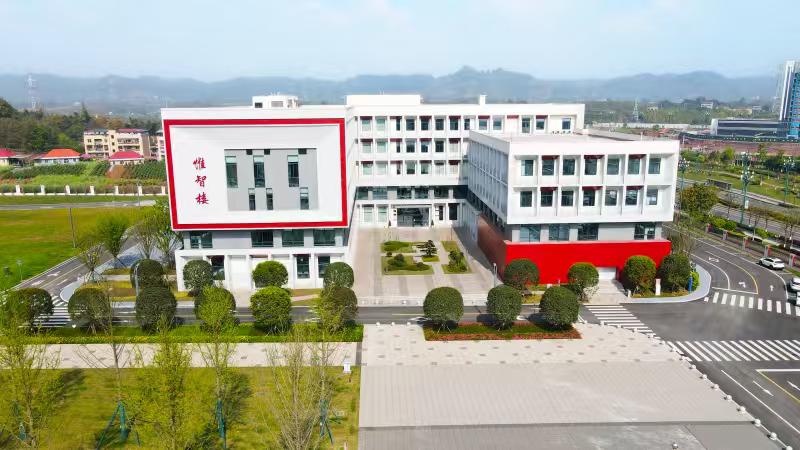 高考成绩没上985没上211！宜宾其实真的可以选这两所，这比如宜宾工业职业技术学