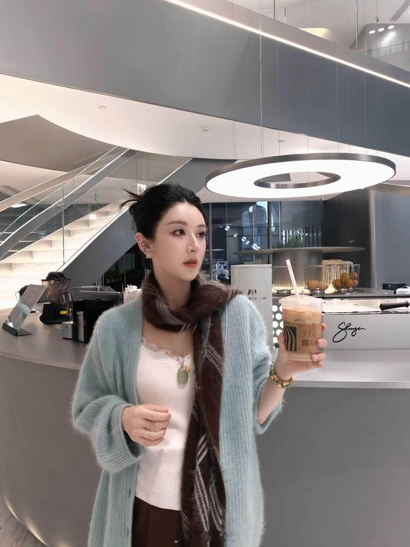 薇娅为什么能把基础款穿出高级感？ ​​​