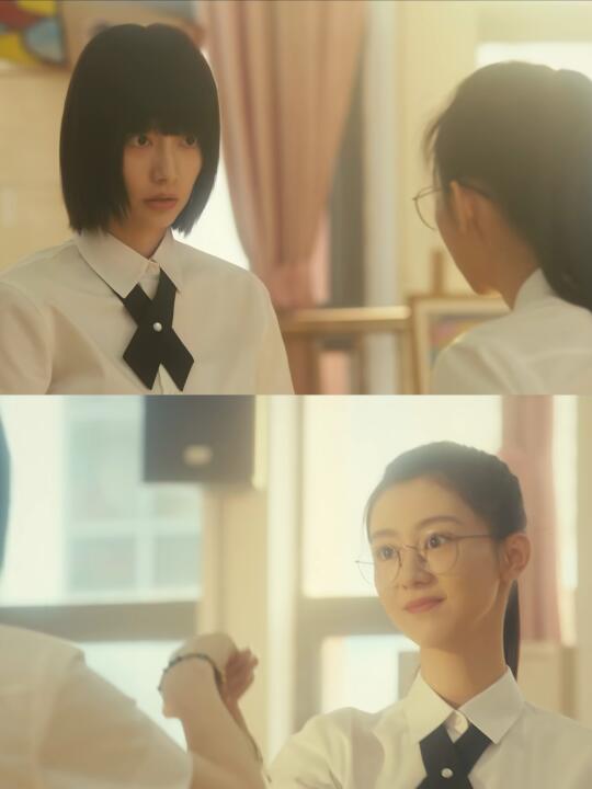 女孩子的友情美好而坚定，却躲不过世间的恶