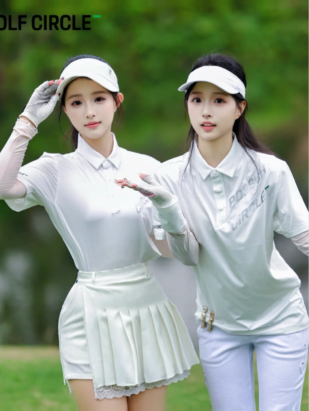 打高尔夫的双胞胎姐妹⛳你想和谁一组？