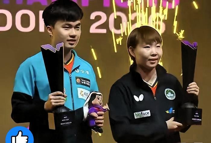 中国球员包揽冠亚军，但冠军不属于中国队？多哈赛场的这一幕让无数人心情复杂！

颁