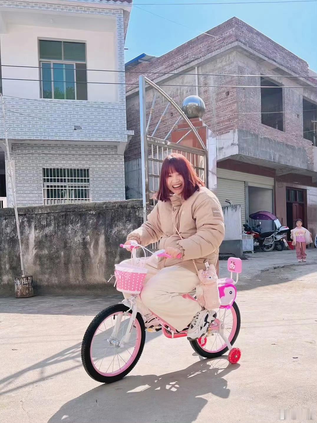 人的口味不会变，但是在另一个地方待久了口味会变淡是真的。我小时候在江西待着，那家