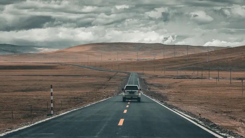 作为销售老油条，我有话要说，
看到“我昨天写了6篇微头条，条条爆款”这样的内容，