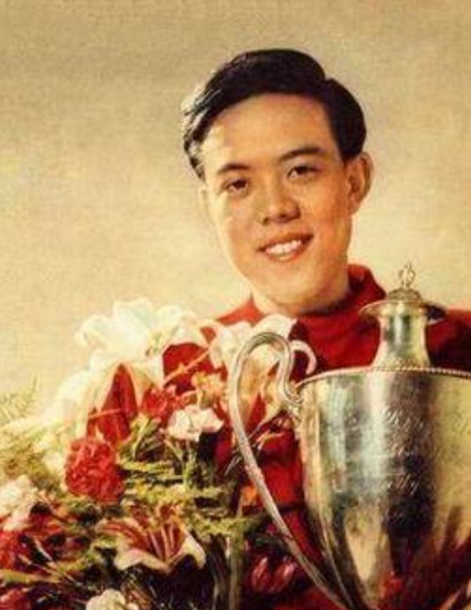 1968年6月21日早上，中国第一个世界冠军容国团，在一棵树上上吊死后被人发现，