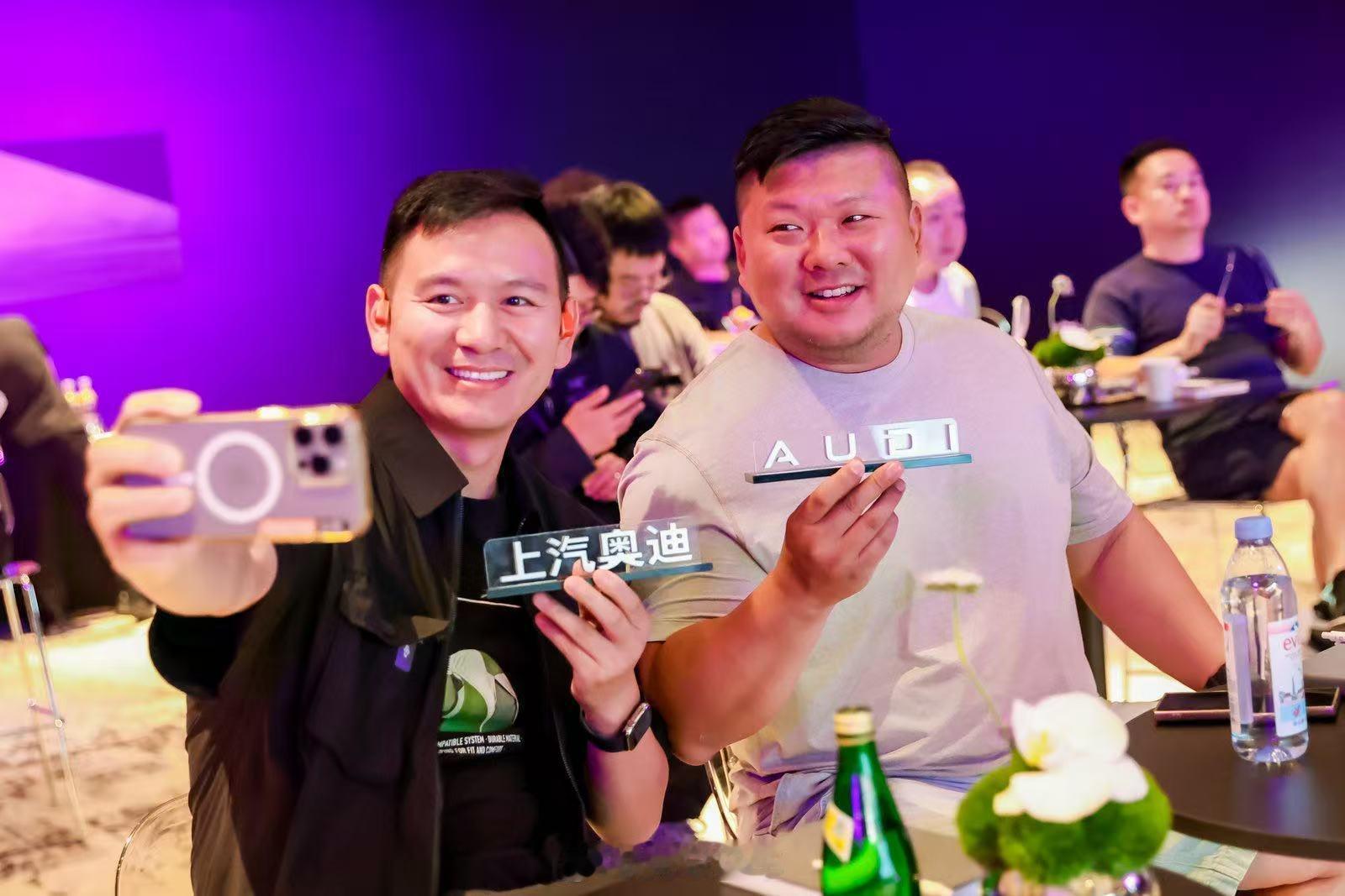 品牌方发过来的说这个标是正统的上汽奥迪…[哈哈][哈哈][哈哈][哈哈]克总随感