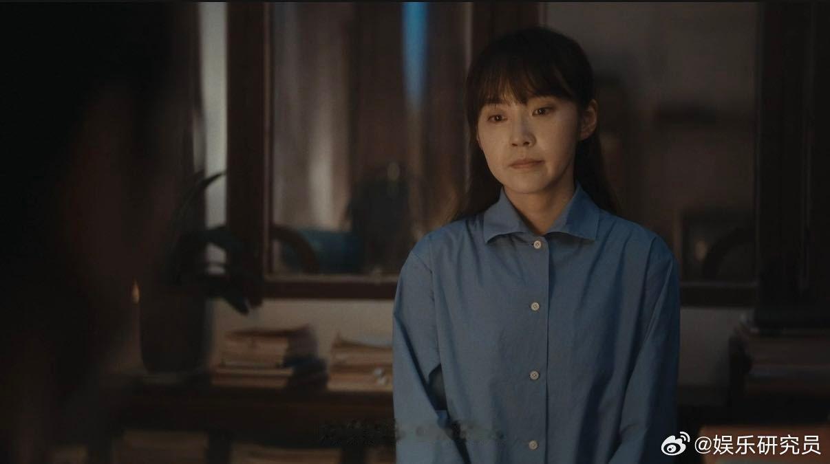 真正的硬茬往往以乖乖女的形式出现张佳宁把丽慧的反差感拿捏到位，表面一副乖乖女模样