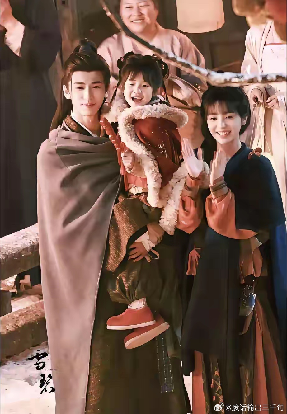 强烈建议大家，千万别轻易去看《琢玉》的后十集，不是不好看，也没烂尾，而是它的正版