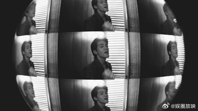 曾舜晞的私有时刻谁被曾舜晞港风MV蛊到了！自带复古buff，颜值气质双在线，私有