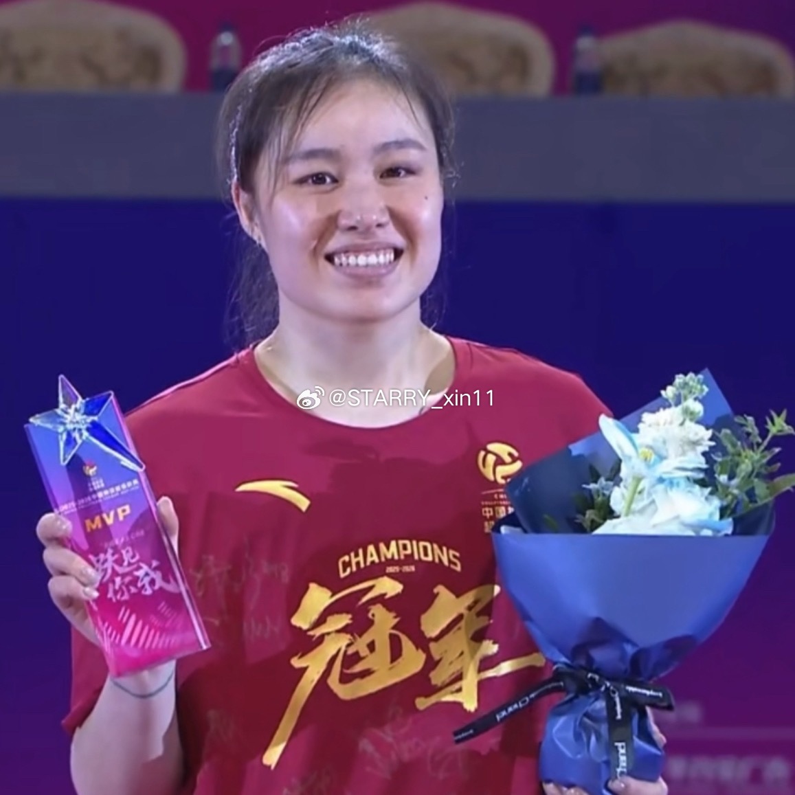 👑MVP：王唯漪（上海）最佳二传：张籽萱（江苏）最佳接应：孙杰（山东）最佳主攻
