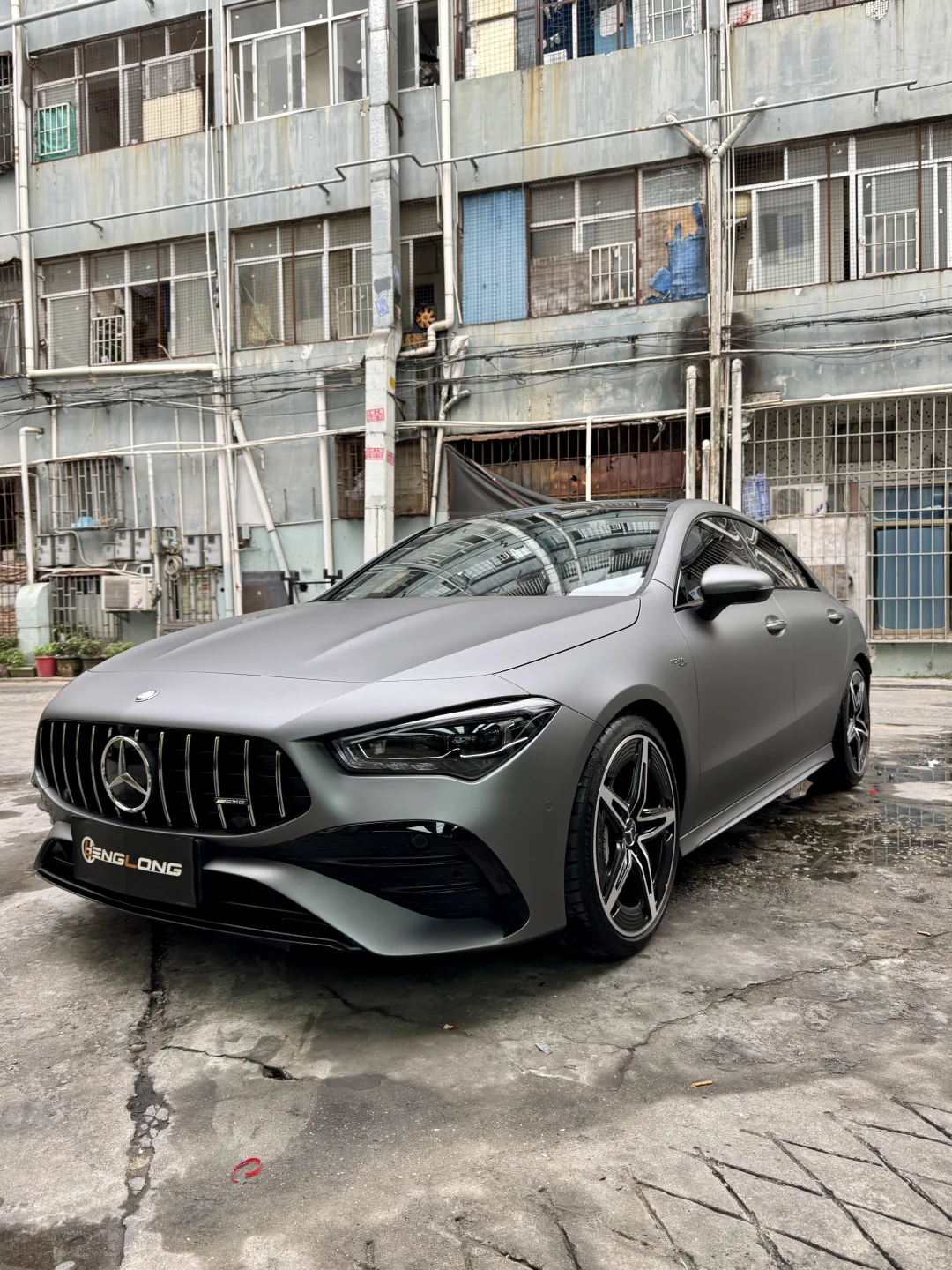 奔驰AMG山灰 这颜色也太有质感了