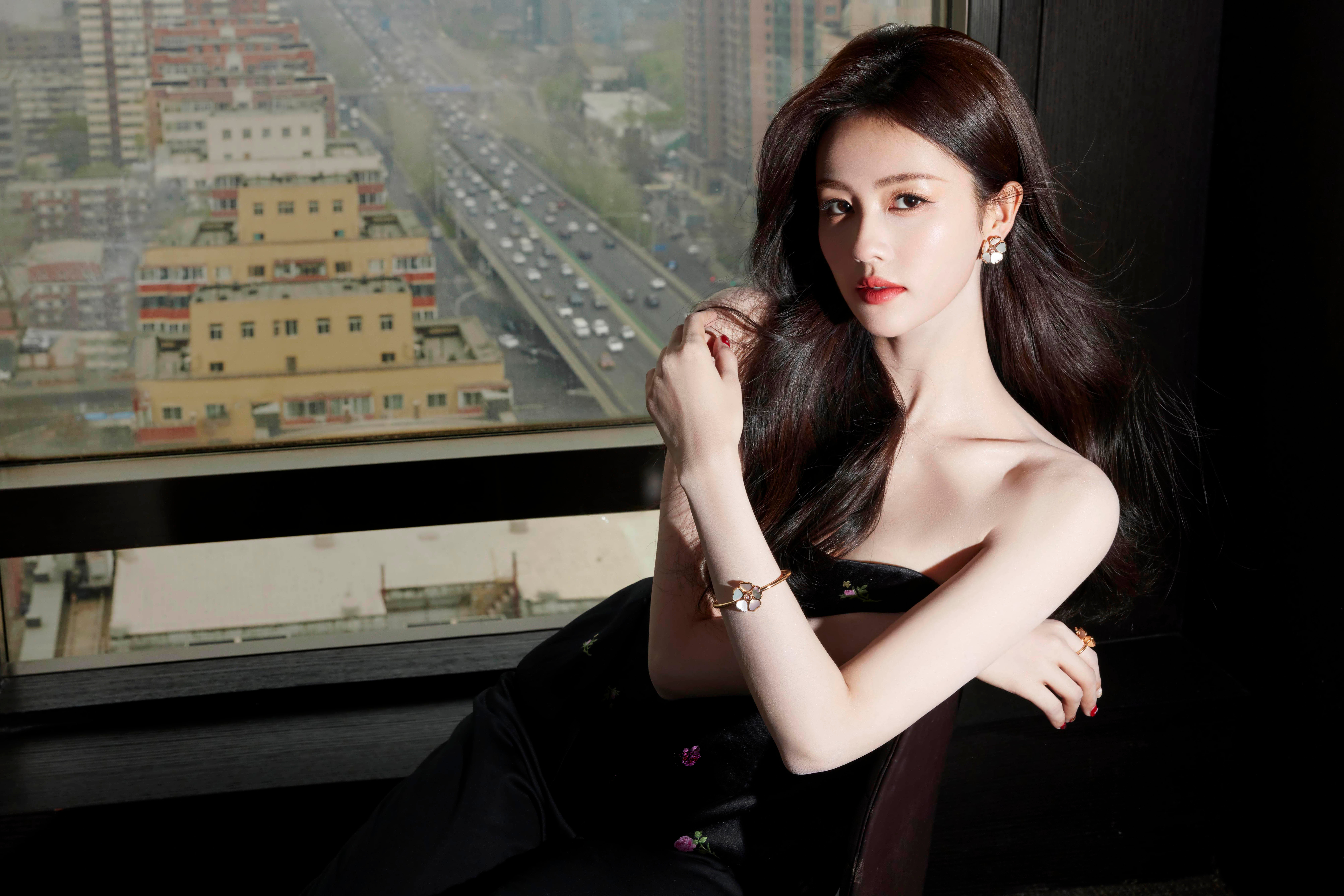 👠白鹿恭喜这个李佩仪白鹿带飞剧组