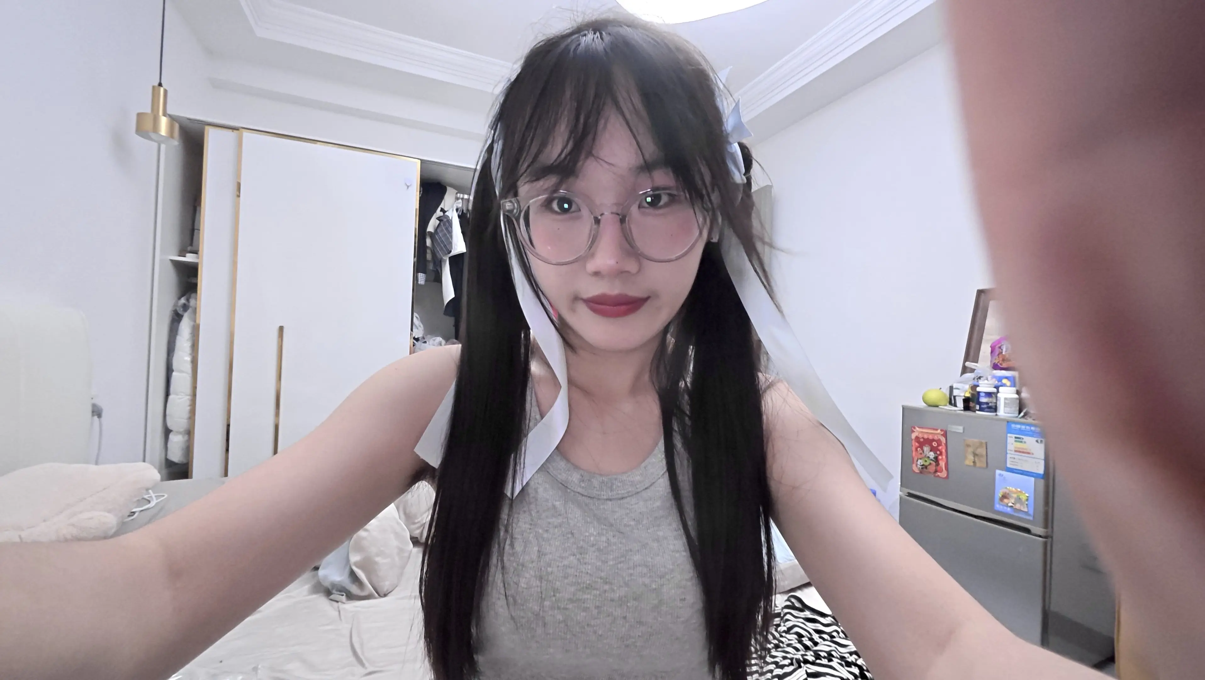 没认识几天你就说喜欢我  你很肤浅   但你有品