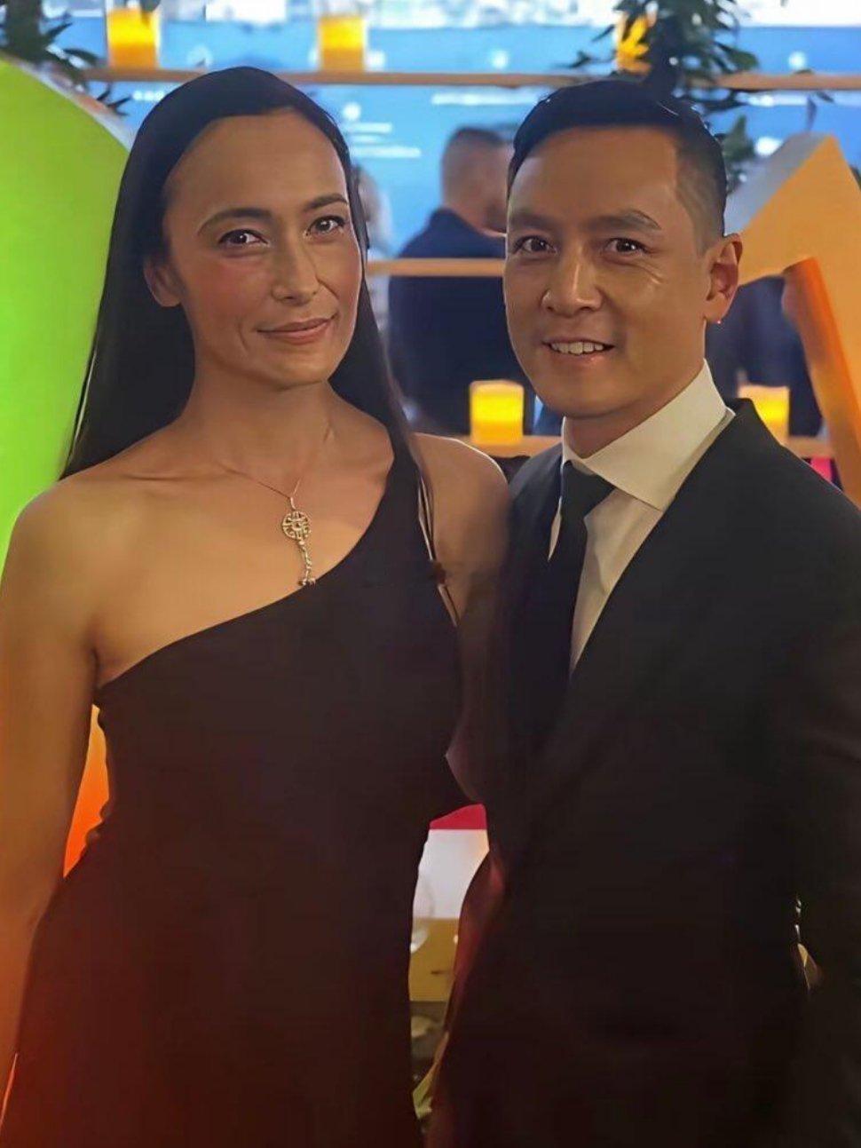 吴彦祖说他10年没有碰过老婆了本来我是不信的，直到看到他老婆我才知道 原来彦祖哥