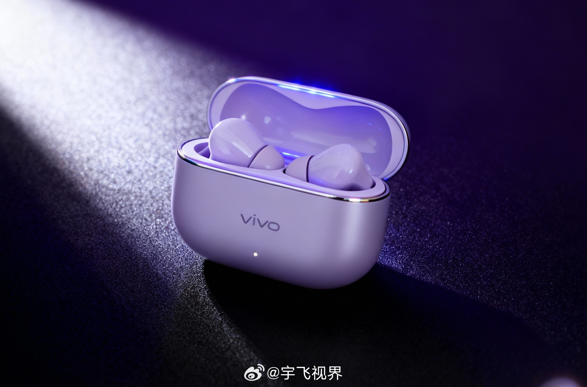 vivo TWS 5作为一款定位“原声旗舰”的产品，它带来了 60dB 的主动降